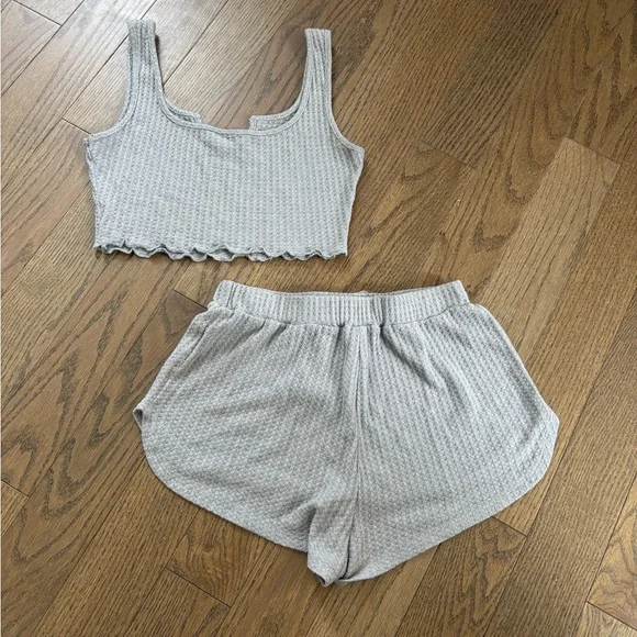 SHEIN Light Gray Ribbed Knit Set - Picture 2 of 4